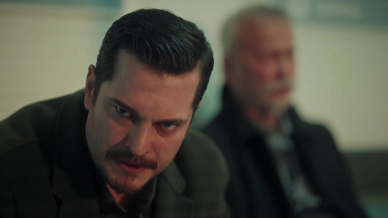 Кадры из сериала Сон Эшрефа (2025)