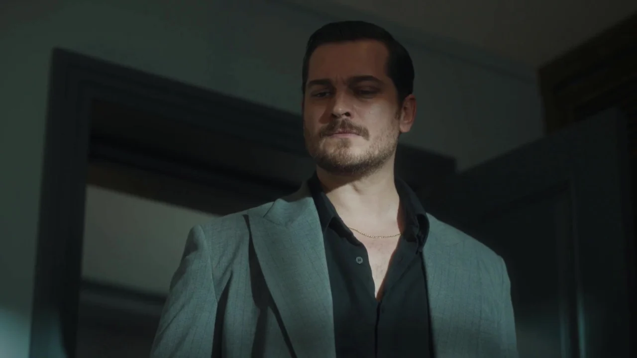 Кадры из сериала Сон Эшрефа (2025)